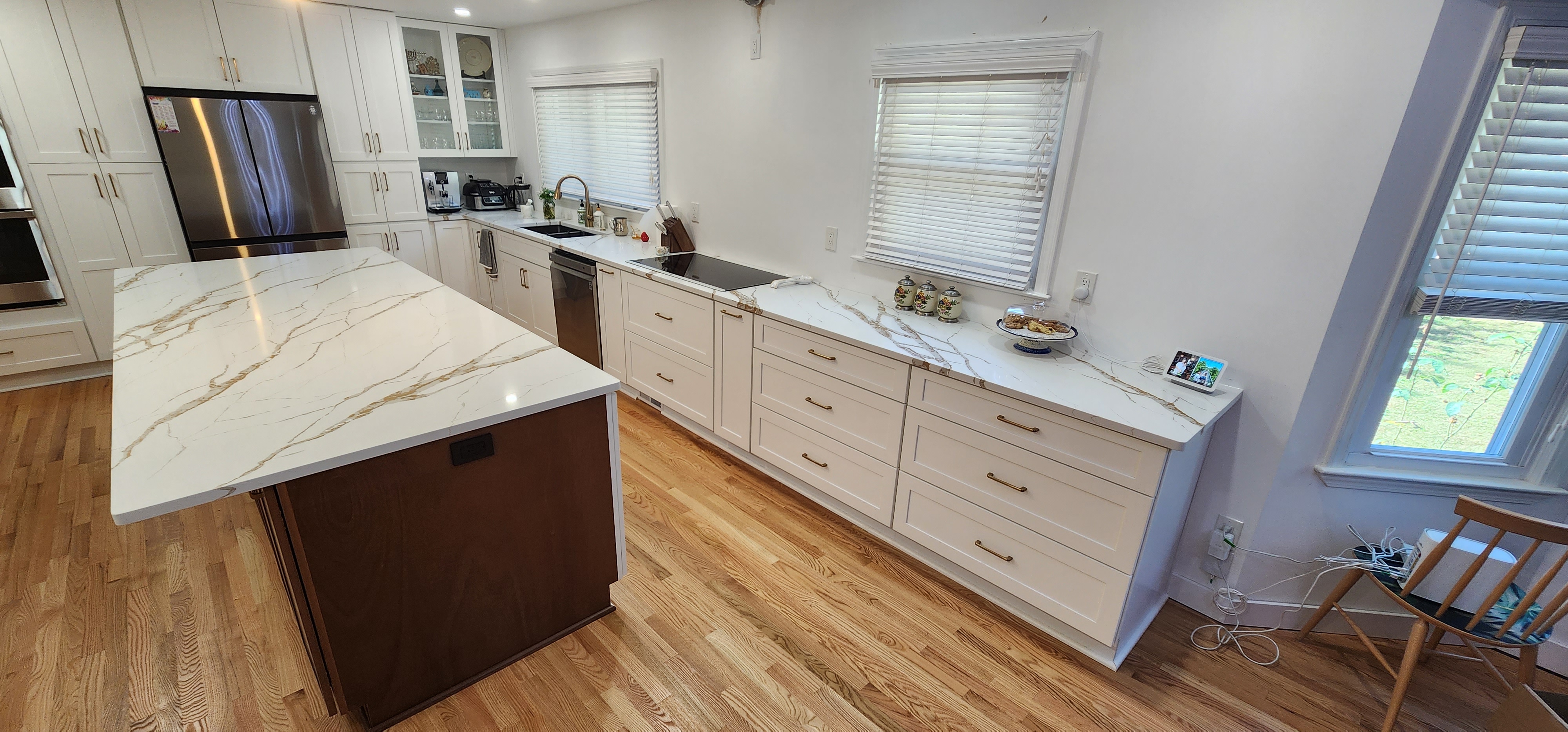 Modern Kitchen with Custom Cabinetry